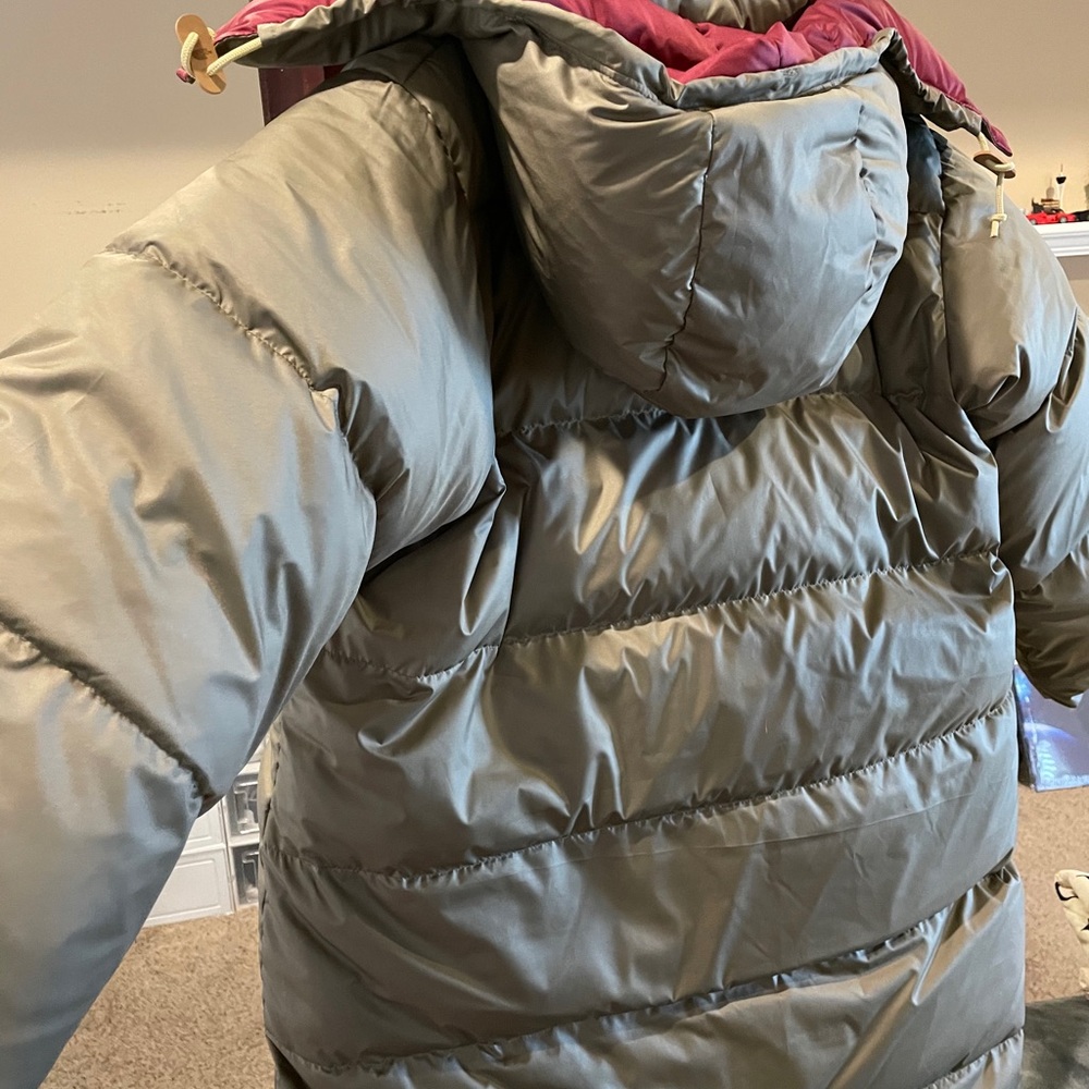 GucciXnorthface olive Puffer Jacket. Brand New.